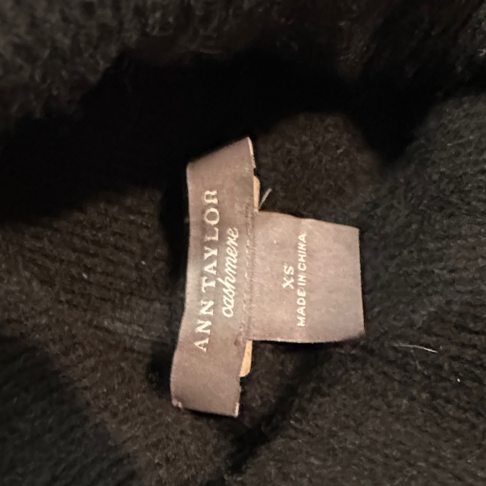 Ann Taylor Elegant Black Turtleneck Sweater - Picture 5 of 9